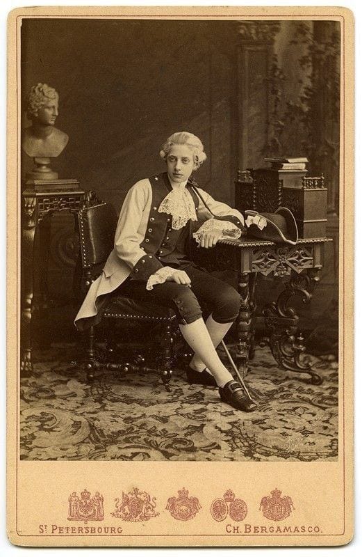Великий князь Константин Константинович в образе Моцарта, 1880г