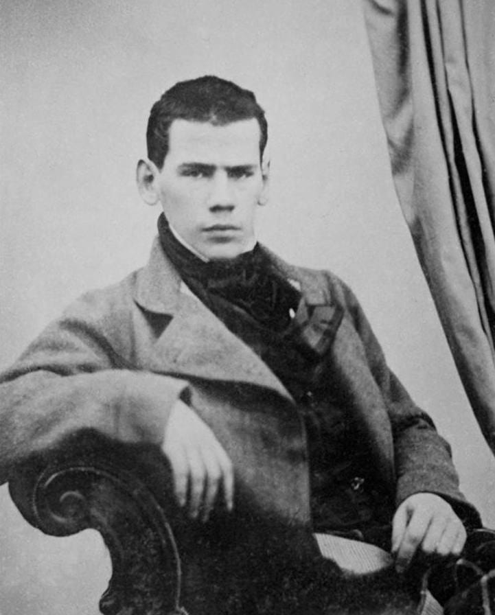 Из дневников Льва Толстого за 17 ноября 1856 года: