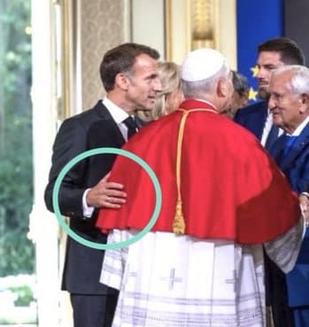 Не люблю такую фамильярность, но что на это скажет Папа?