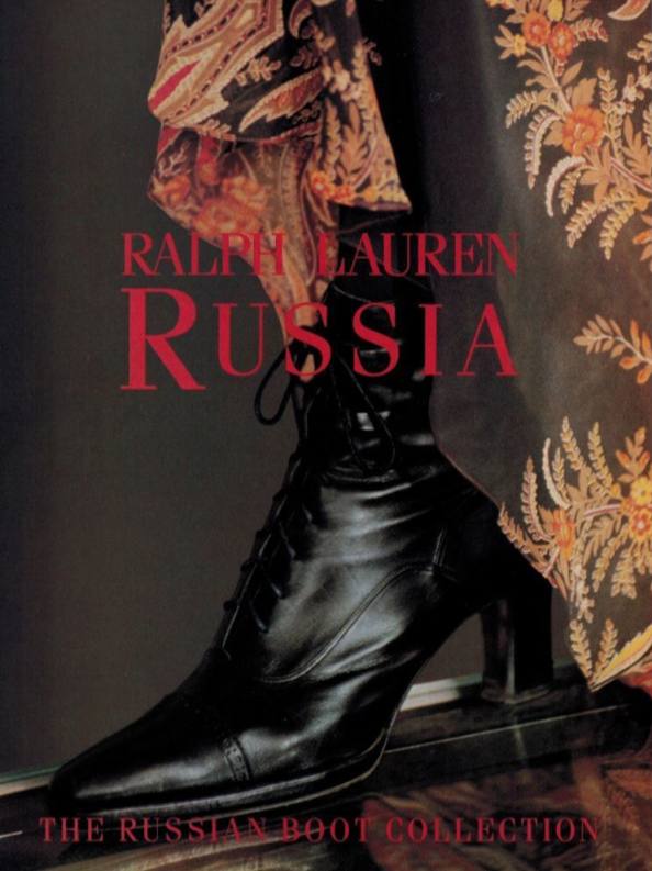 Осенне-зимняя коллекция Ralf Lauren 1993 года была посвящена России
