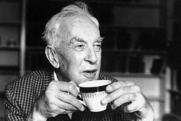 "Исследование истории" Арнольд Тойнби писал больше 25 лет