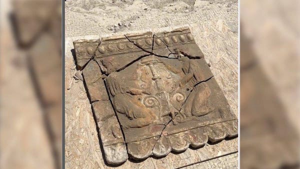 В Риме на площади Пия археологи нашли остатки портика Калигулы в садах Агриппины Старшей