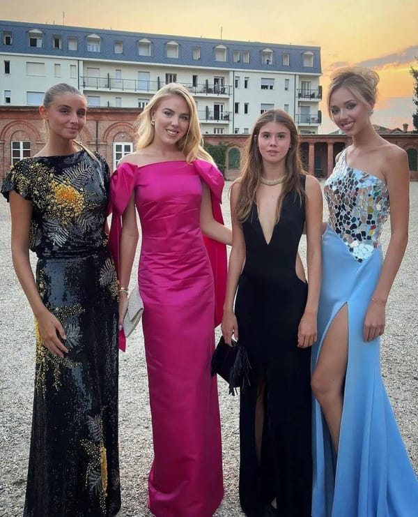 😍😍😍😍 Итальянские принцессы из Савойской династии и династии Обеих Сицилий на именинах правнуков принцессы Марии Габриэлы Савойской в ​​Турине