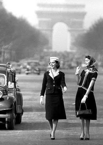 Париж, Елисейские поля, 1955