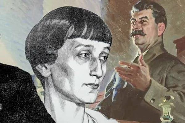 В музее Ахматовой в Фонтанном доме есть сборники стихов с заклеенными страницами