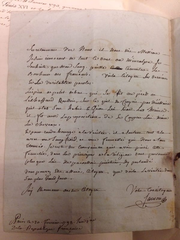 Из показаний палача Сансона нам известно о достоинстве, с которым Людовик XVI принял смерть