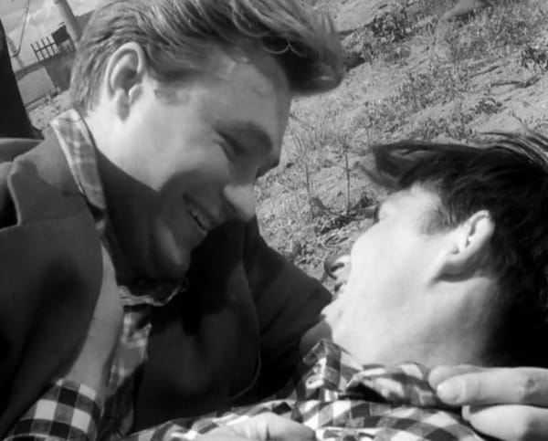 Кадры из фильма Марлена Хуциева "Мне двадцать лет" 1965 года