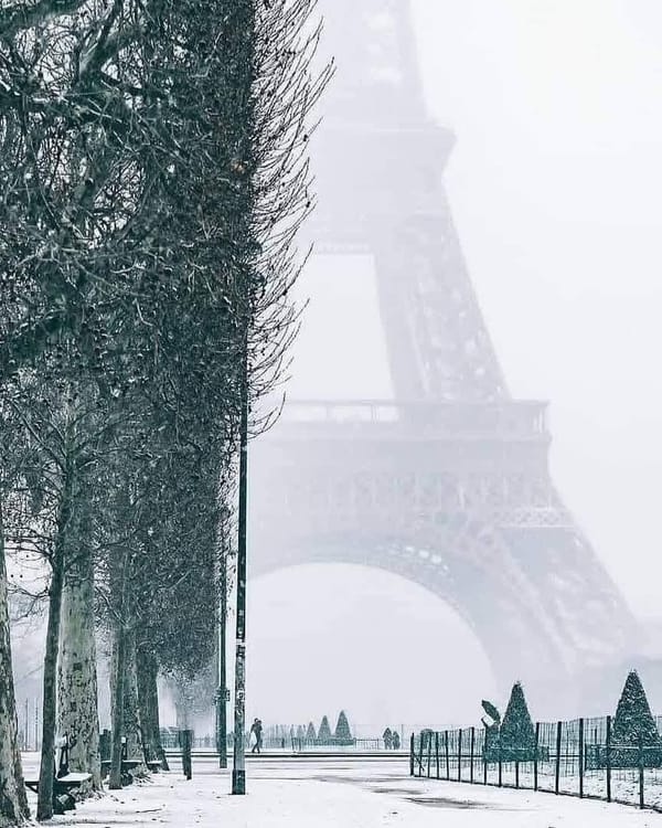 С первым снежком, сердешные 💌