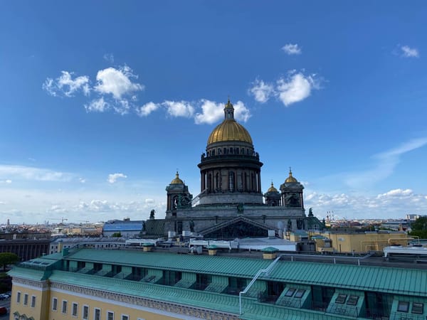 Найден отель с одним из лучших видов на Питер: So, бывший W