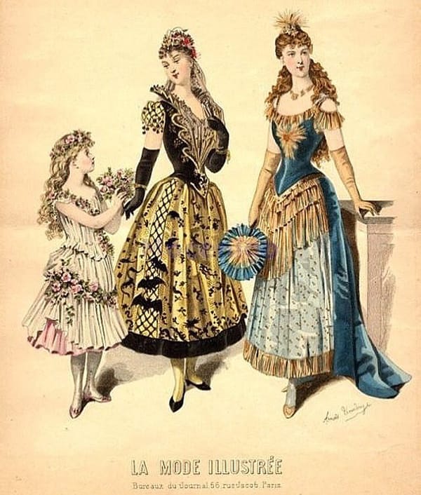 Цветная гравюра журнала La Mode illustrée: девочка в цветах и две женщины в костюмах солнца и ведьмы с летучими мышами на юбке.