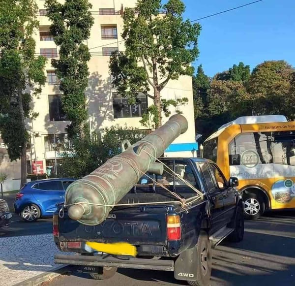 Мужики, кто в курсе что это за танк?