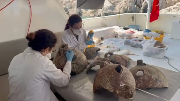 Остатки древнейшего известного кораблекрушения в Средиземном море найдены у острова Кекова