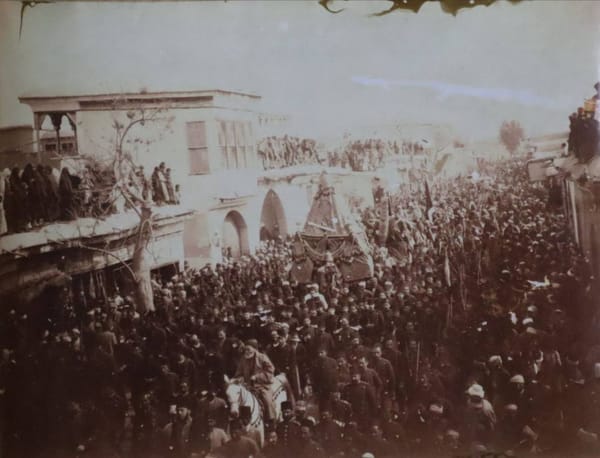 Прибытие в Дамаск полка Сурре (Surre Alayı'nın), доставляющего подарки от османских султанов для Мекки и Медины