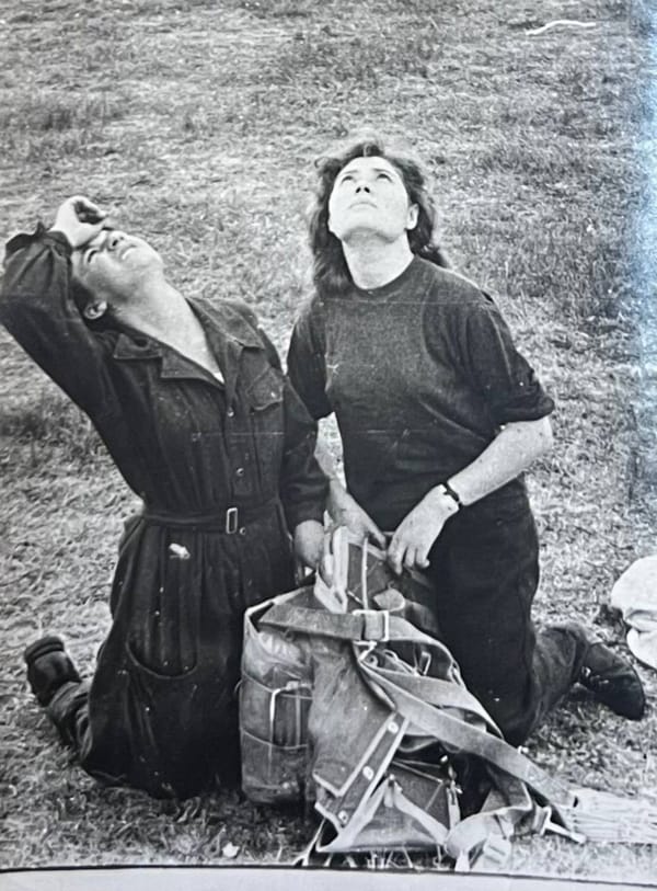 Девушки из общества ДОСААФ в Алма-Ате в 1959 году