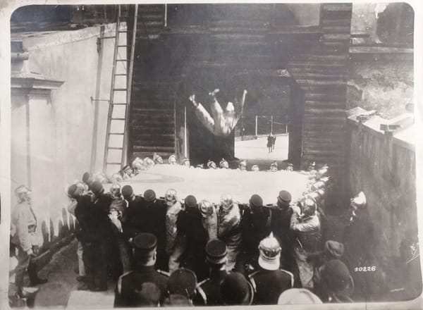 Учения пожарных в Вильно, 1920-е гг