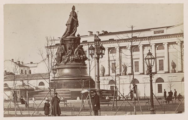 Памятник Екатерине Великой в ​​Санкт-Петербурге, 1878-1890 гг