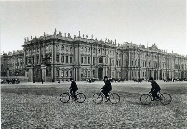 Зимний дворец со стороны Дворцовой площади, Санкт-Петербург, 1903