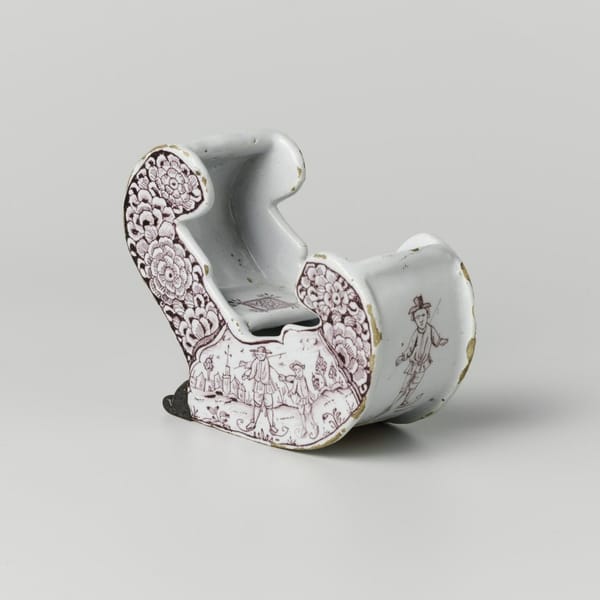 Милейшие сани из фиолетового фаянса, 1740 - 1780