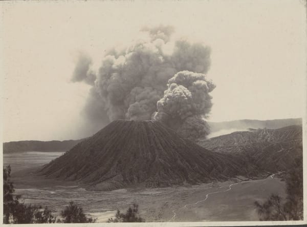 Альбом путешествий с фотографиями голландской Ост-Индии, 1912