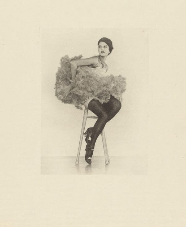 Танцовщица канкана, 1920