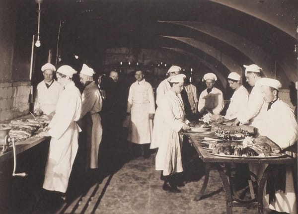 Ленинградские рестораны эпохи НЭПа, 1920-е гг