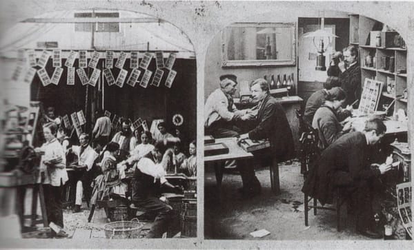 Сотрудники фотоателье за работой, 1870-е