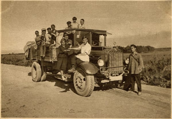 По дороге из Алма-Аты в Фрунзе, 1930-е гг