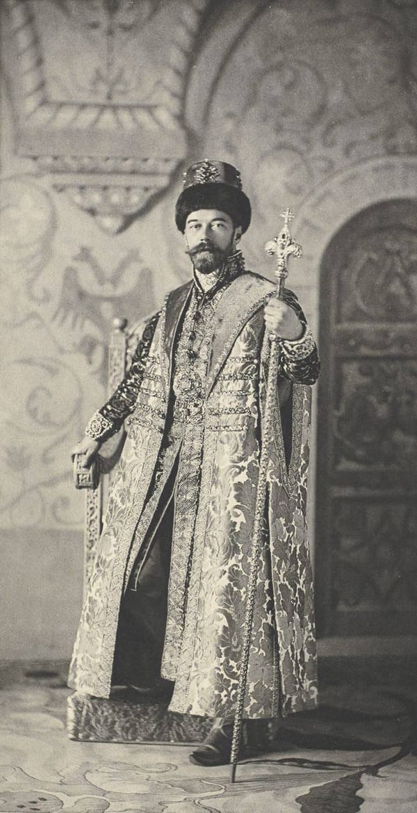Костюмы гостей придворного бала-маскарада в Зимнем дворце, 1903 год