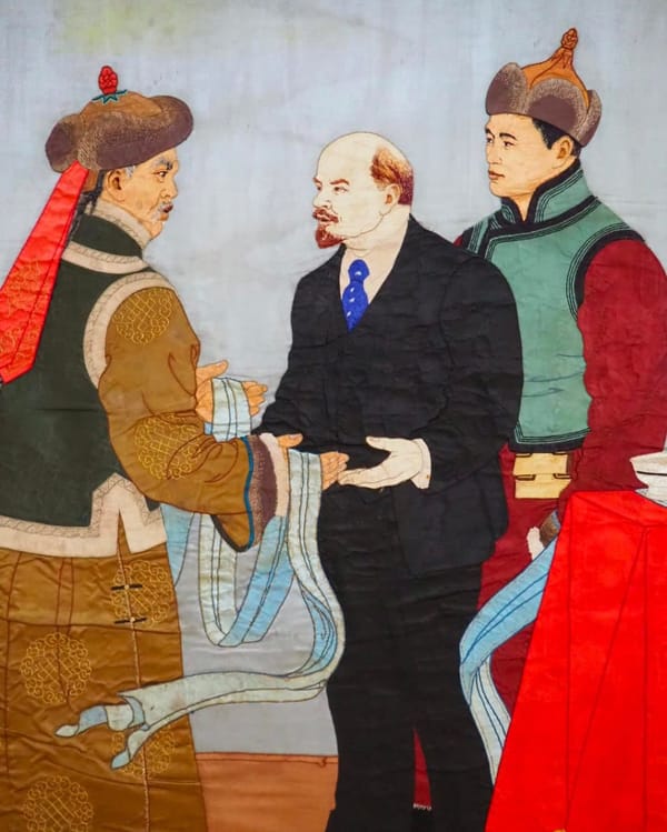 Встреча Ленина с представителями монгольской делегации в 1921 году