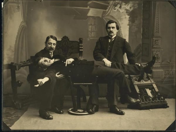 Михаил Матюшин, Алексей Крученых и Казимир Малевич, 1912 год